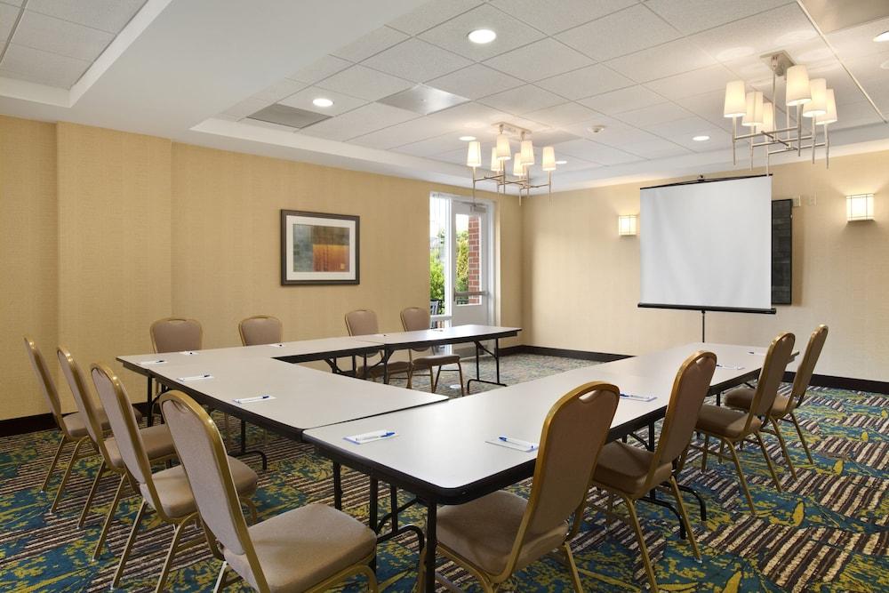 Hilton Garden Inn Silver Spring White Oak Luaran gambar
