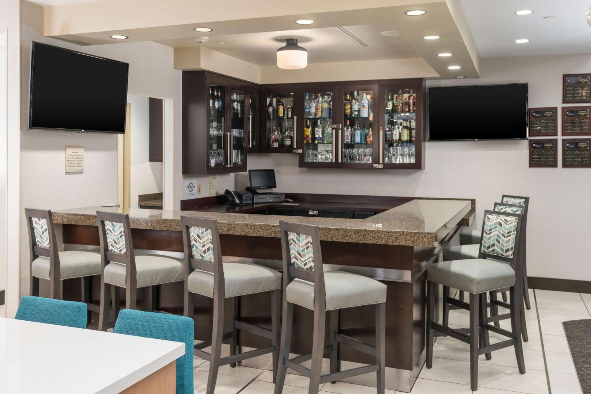 Hilton Garden Inn Silver Spring White Oak Luaran gambar