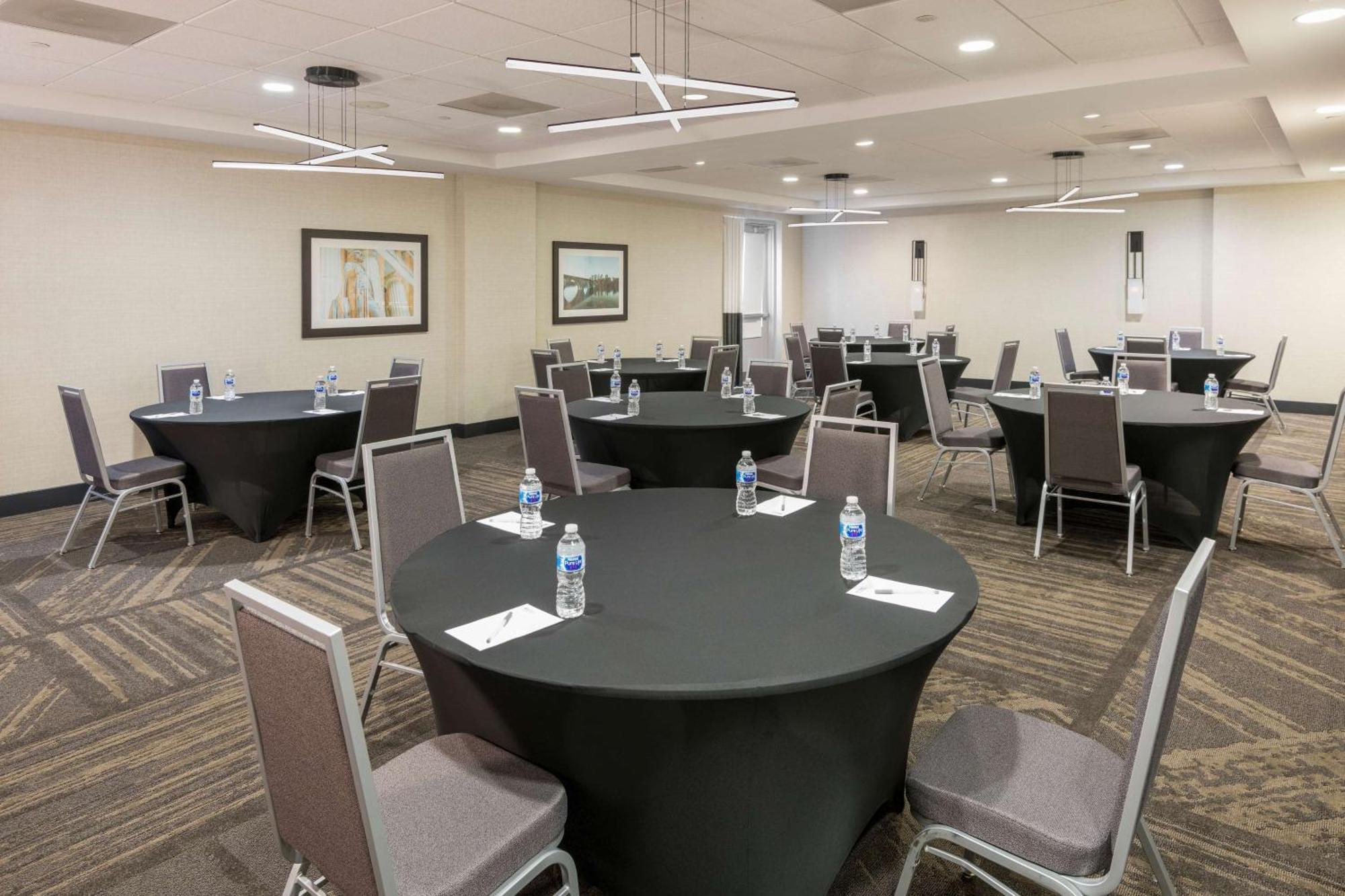 Hilton Garden Inn Silver Spring White Oak Luaran gambar