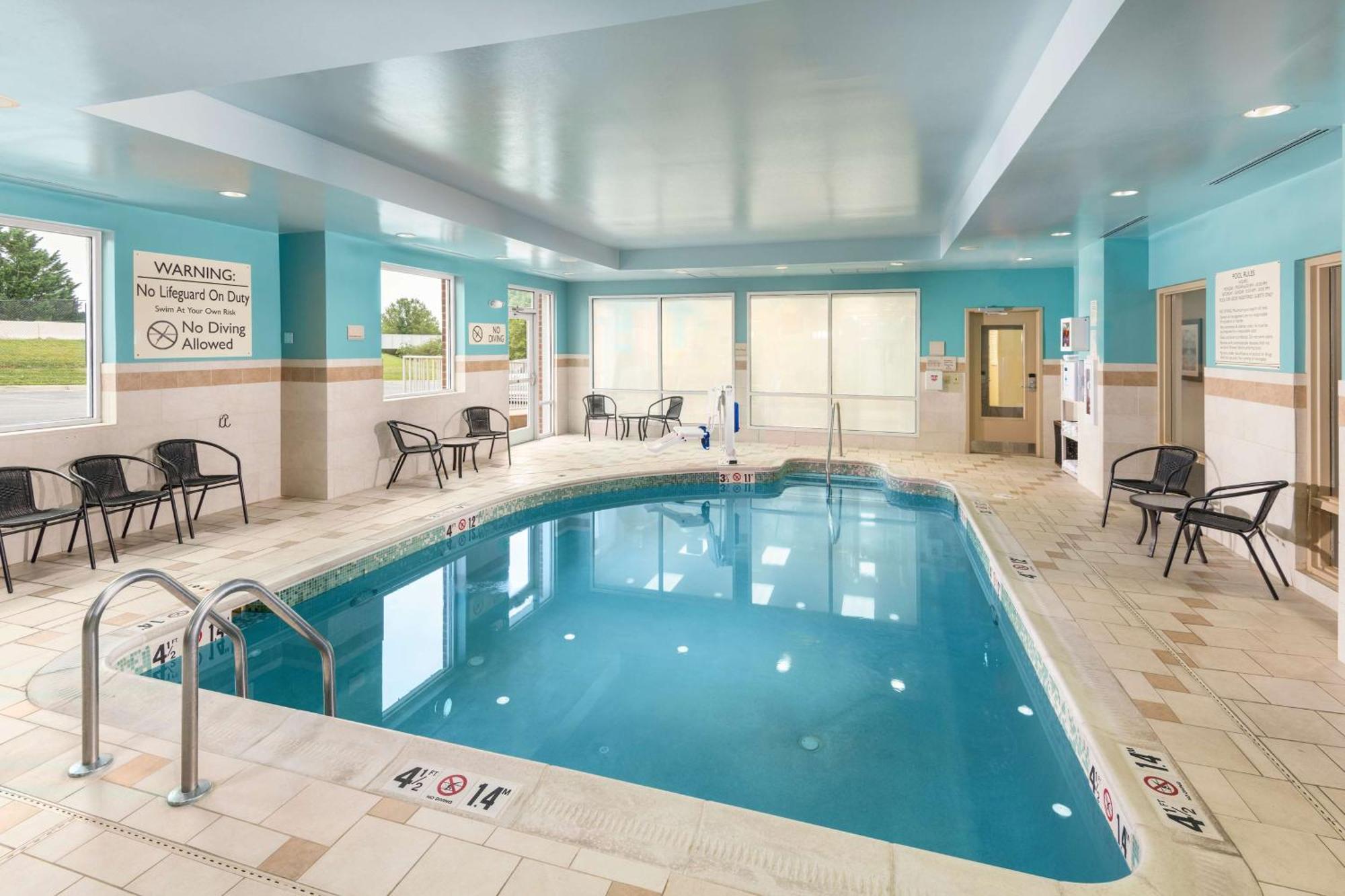 Hilton Garden Inn Silver Spring White Oak Luaran gambar