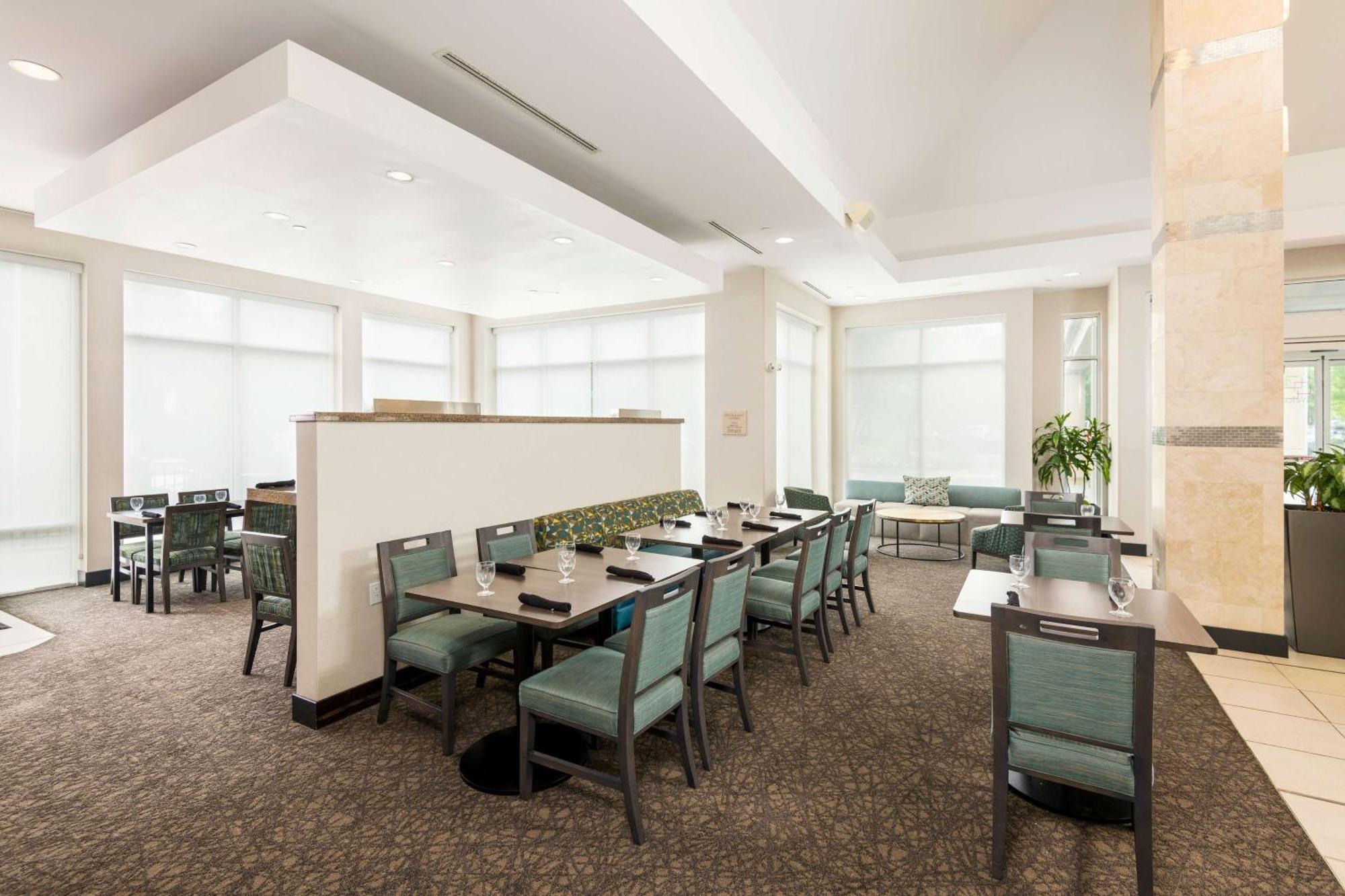 Hilton Garden Inn Silver Spring White Oak Luaran gambar