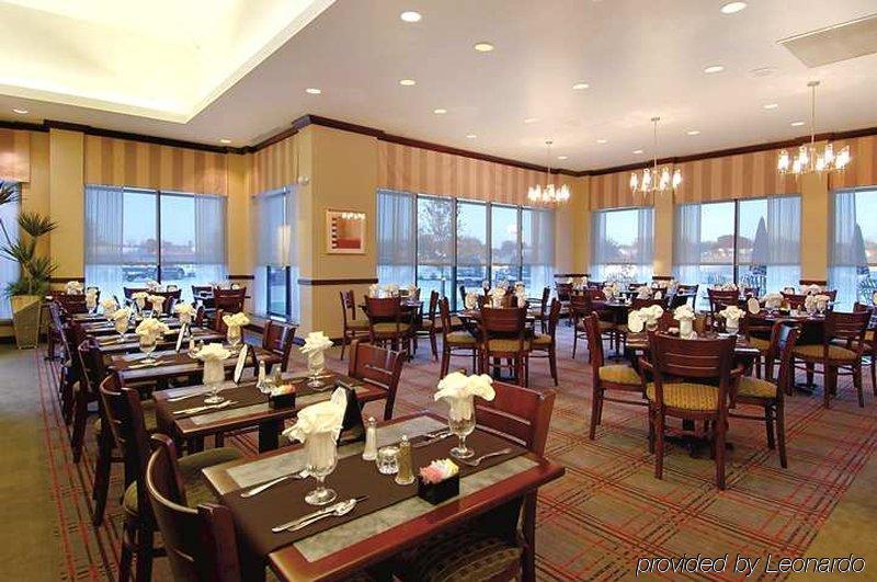 Hilton Garden Inn Silver Spring White Oak Restoran gambar