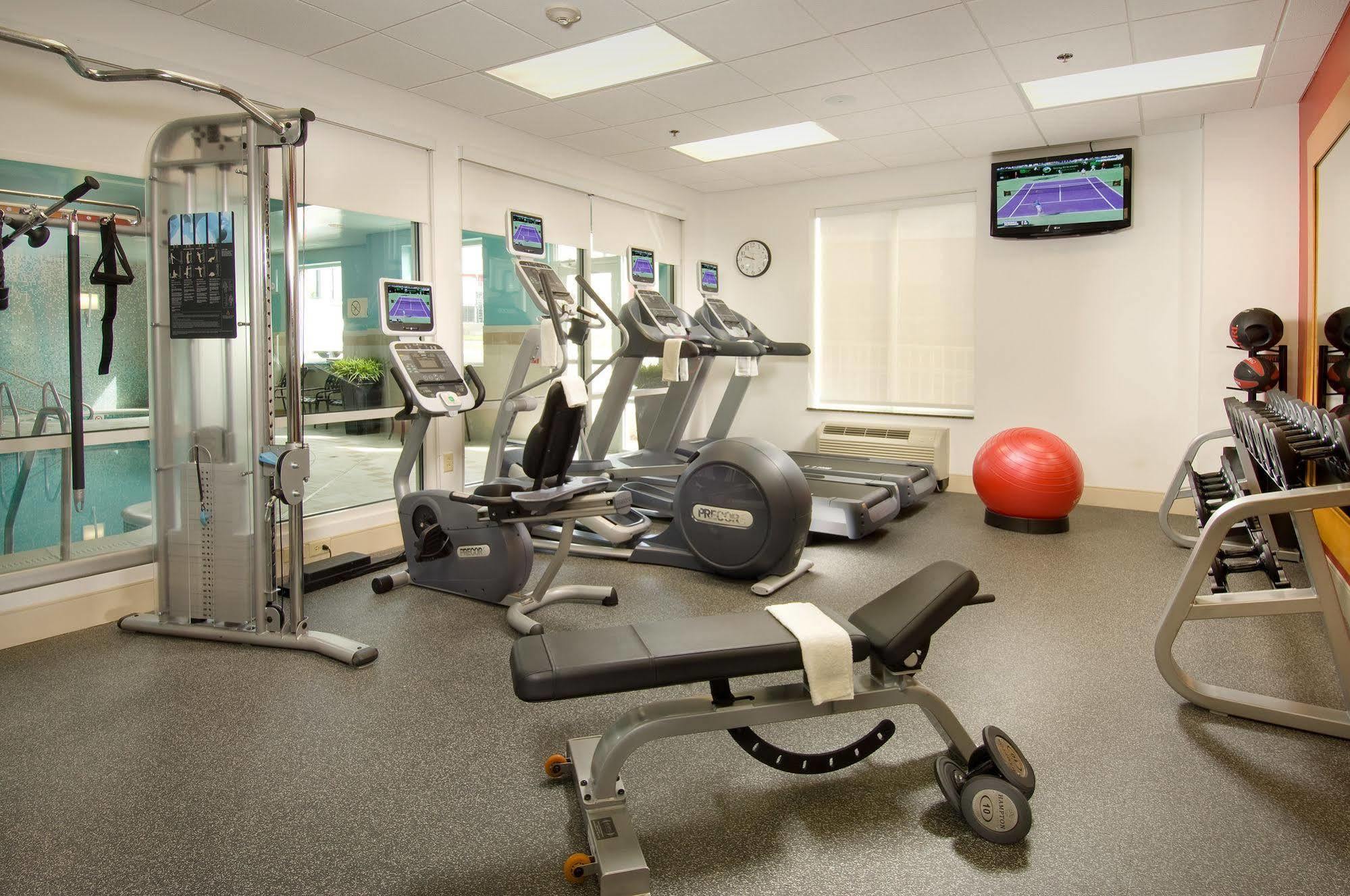 Hilton Garden Inn Silver Spring White Oak Luaran gambar