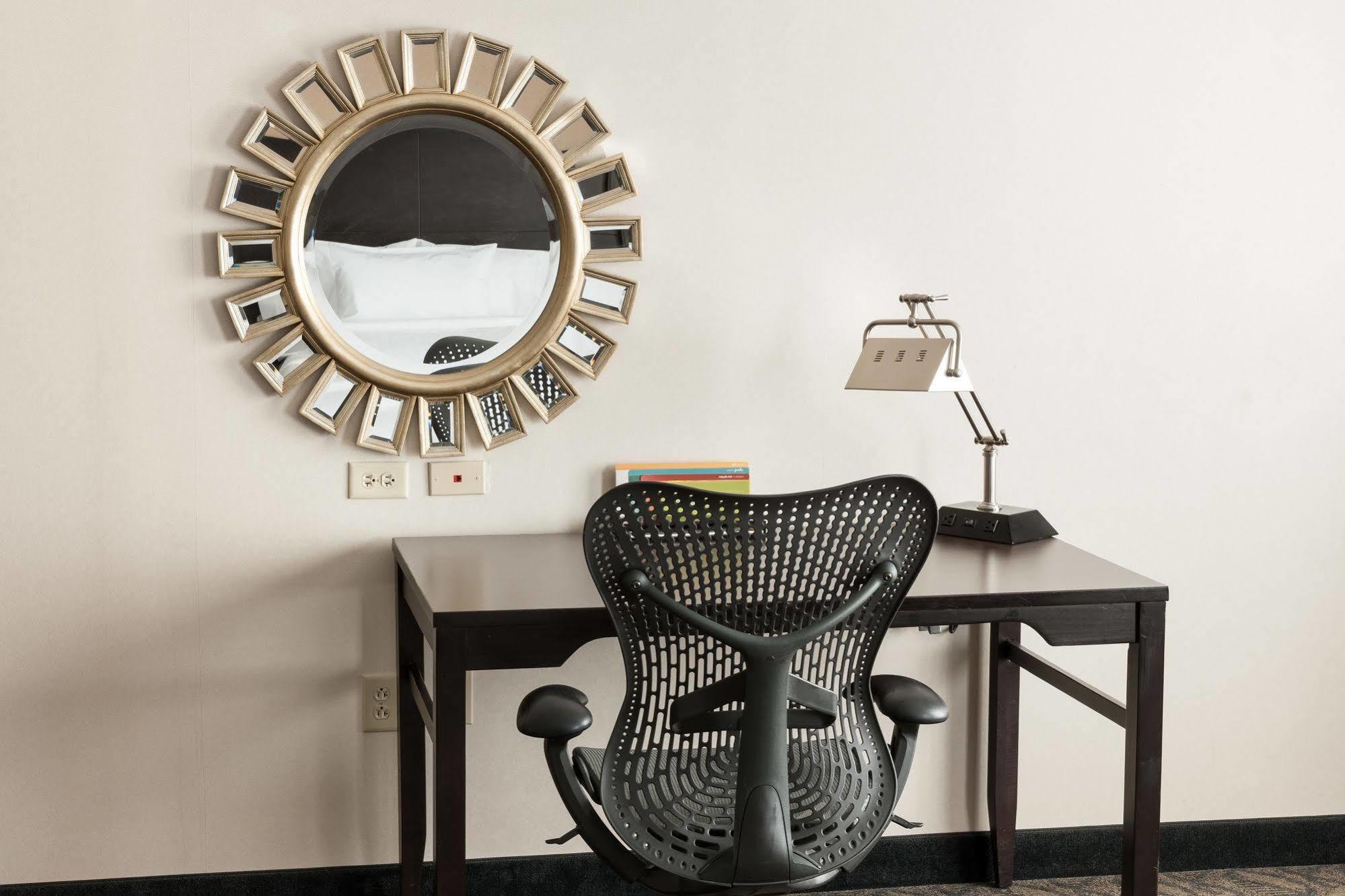 Hilton Garden Inn Silver Spring White Oak Luaran gambar